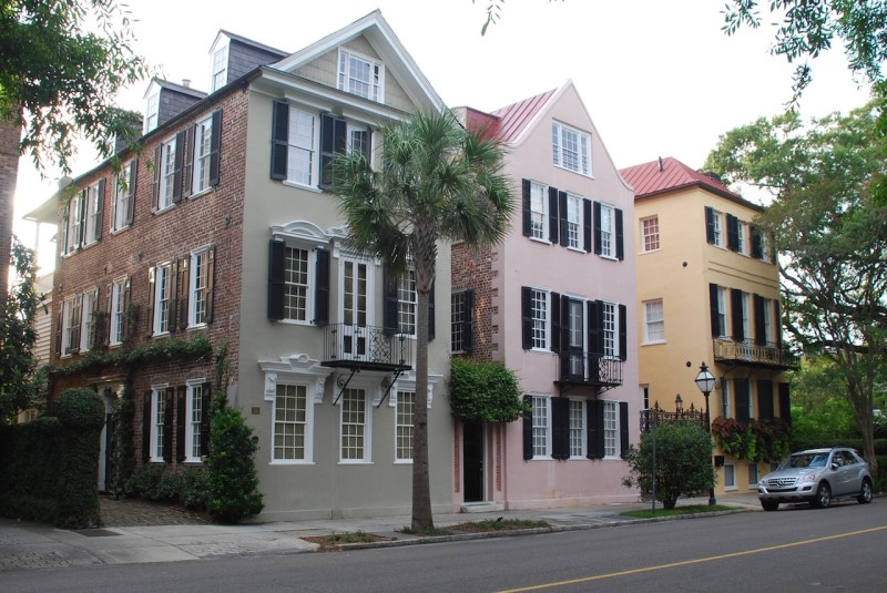 Charleston houses